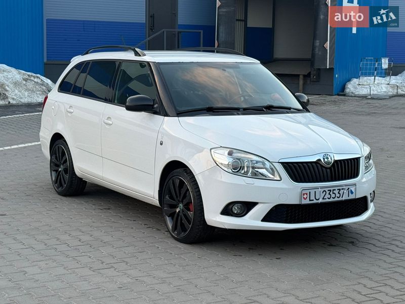 Универсал Skoda Fabia 2012 в Ровно