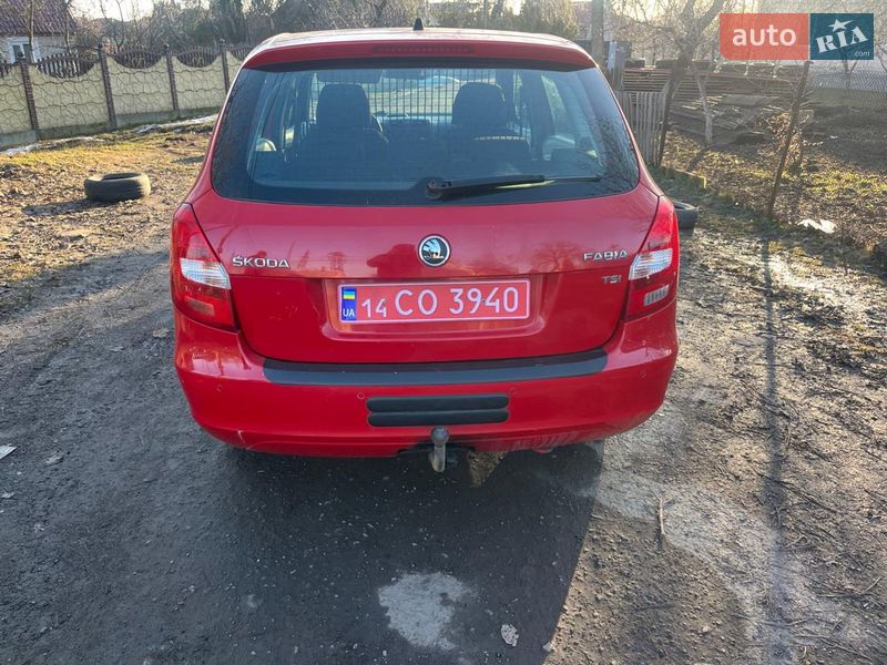 Универсал Skoda Fabia 2013 в Луцке