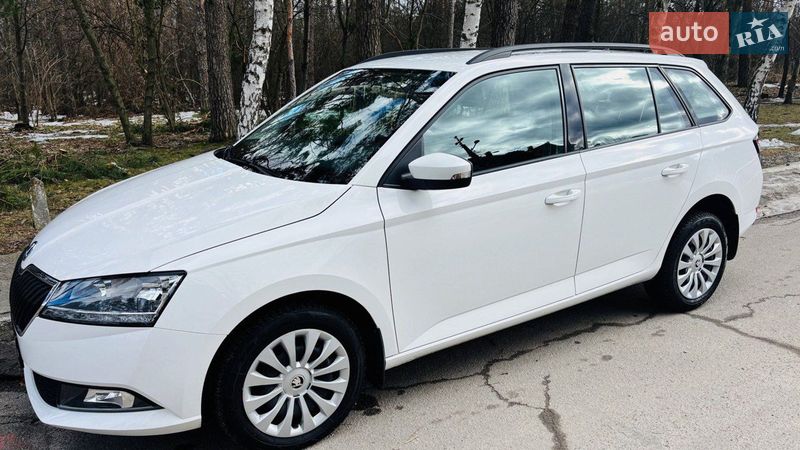 Універсал Skoda Fabia 2021 в Києві