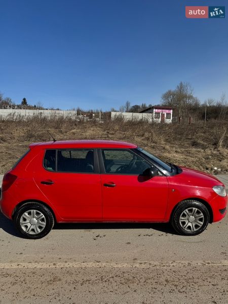 Хэтчбек Skoda Fabia 2014 в Львове