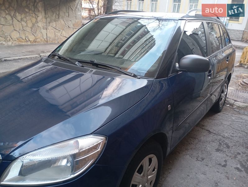 Универсал Skoda Fabia 2010 в Виннице