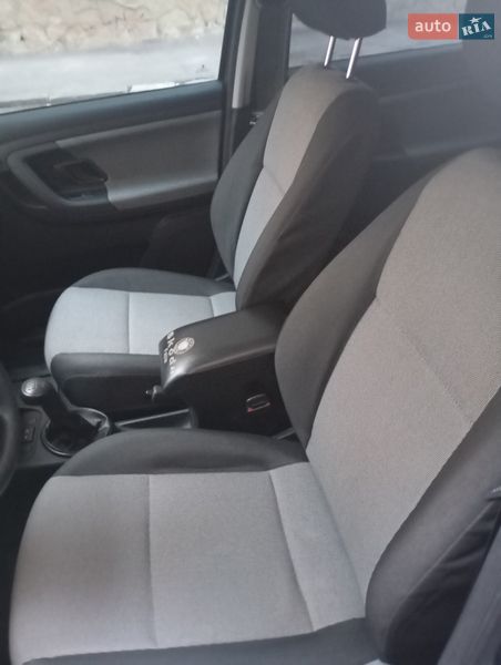 Универсал Skoda Fabia 2010 в Виннице