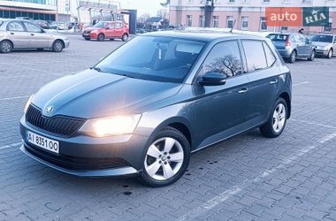 Хэтчбек Skoda Fabia 2015 в Чернигове