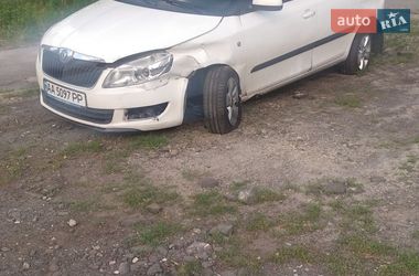 Хетчбек Skoda Fabia 2011 в Києві