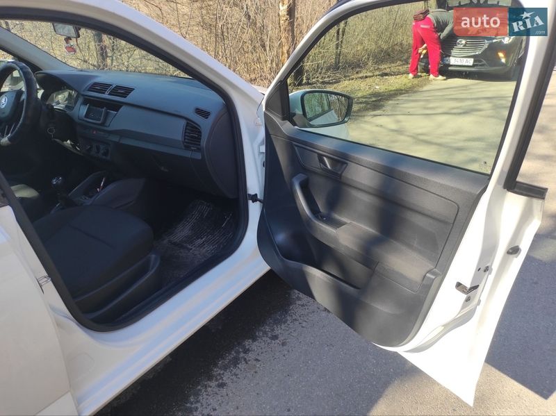 Хэтчбек Skoda Fabia 2018 в Днепре