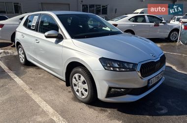 Хэтчбек Skoda Fabia 2024 в Киеве