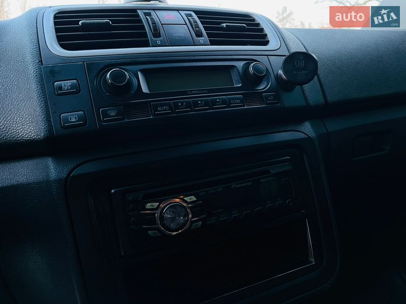 Универсал Skoda Fabia 2009 в Харькове