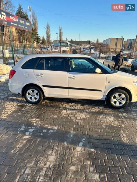Универсал Skoda Fabia 2013 в Сумах