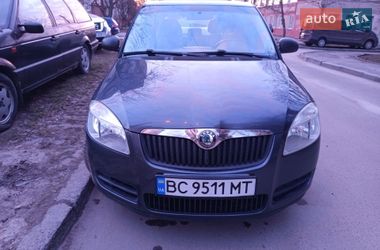 Хэтчбек Skoda Fabia 2009 в Львове