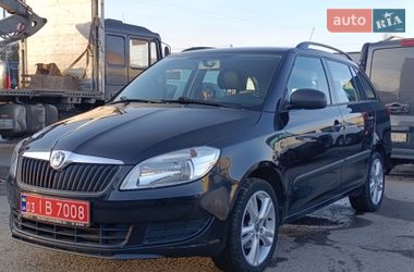 Универсал Skoda Fabia 2011 в Ровно