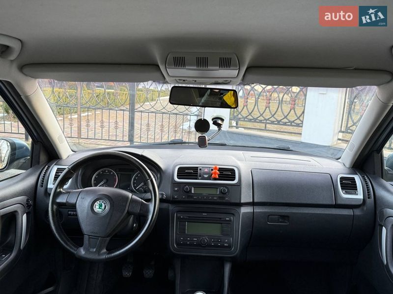 Универсал Skoda Fabia 2009 в Звягеле