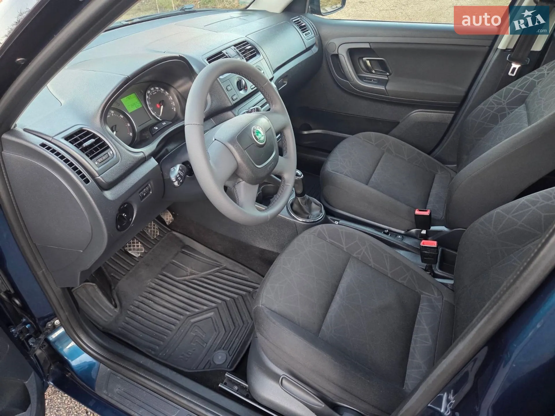2012 Skoda Fabia - мініатюра 13