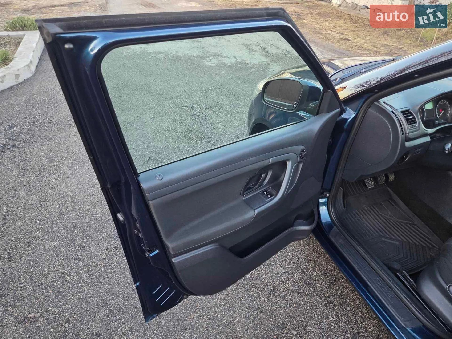 2012 Skoda Fabia - мініатюра 17