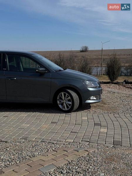 Хэтчбек Skoda Fabia 2016 в Одессе