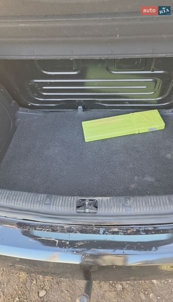 Хэтчбек Skoda Fabia 2009 в Вижнице