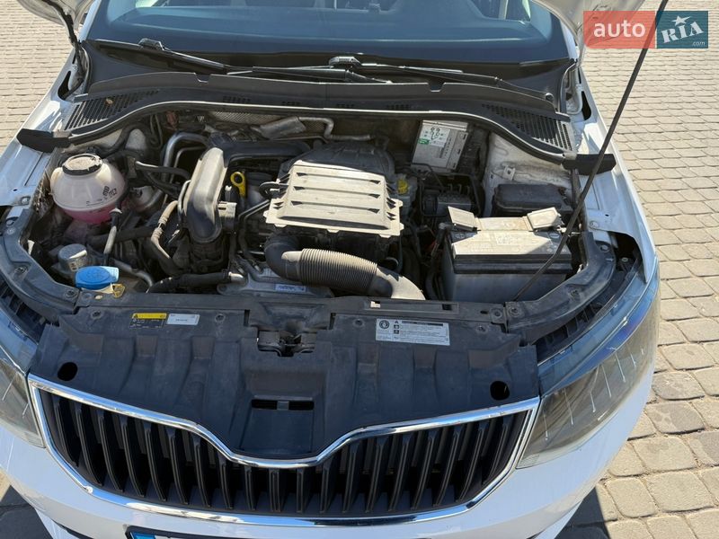 Хэтчбек Skoda Fabia 2018 в Чернигове