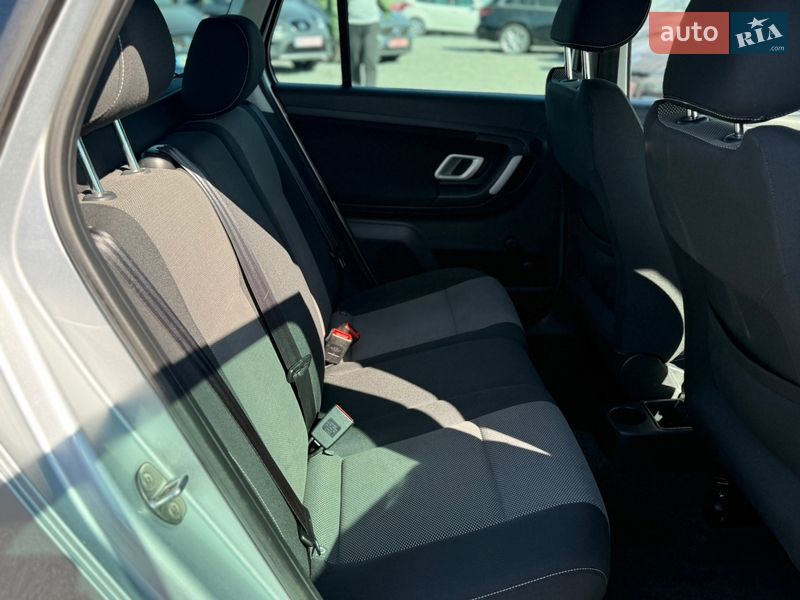 Универсал Skoda Fabia 2010 в Ровно