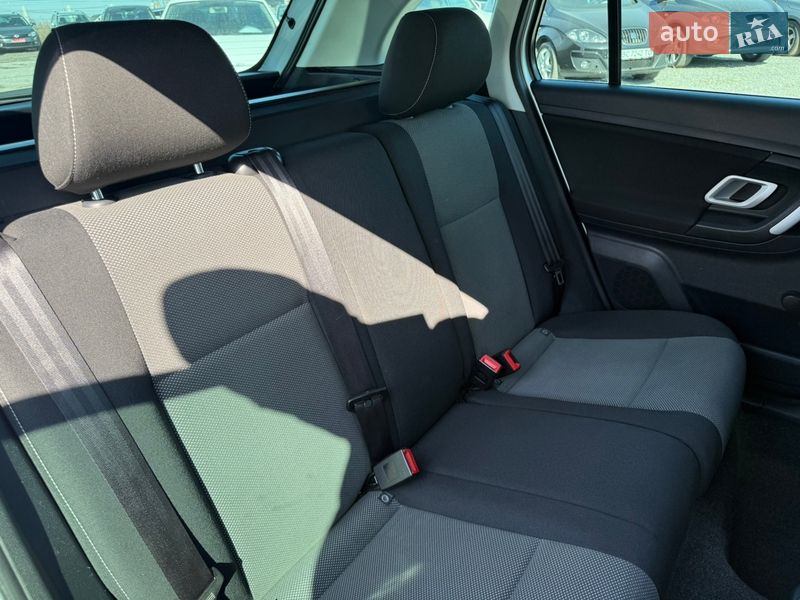 Универсал Skoda Fabia 2010 в Ровно
