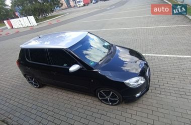Хэтчбек Skoda Fabia 2009 в Луцке