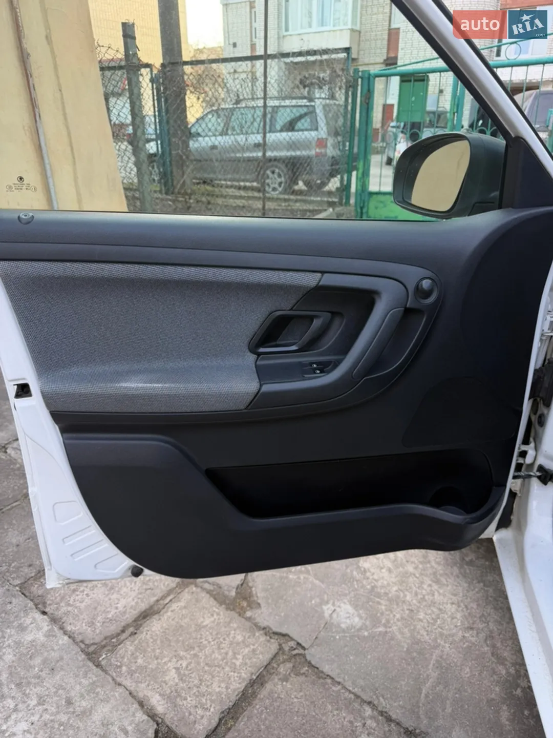 2014 Skoda Fabia - мініатюра 6