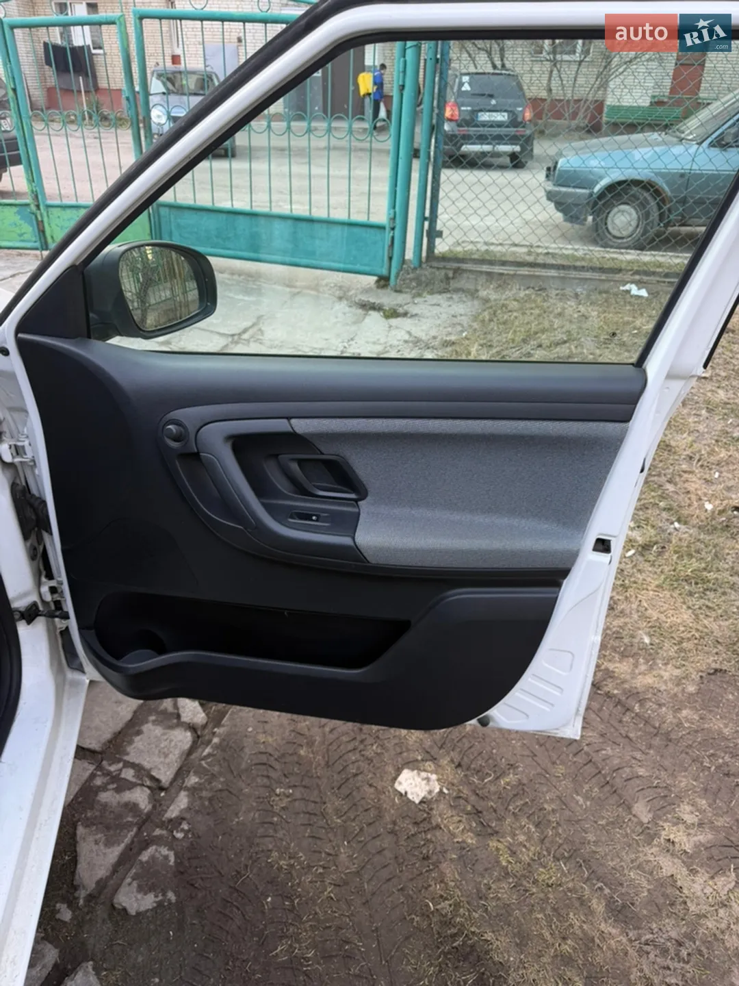 2014 Skoda Fabia - мініатюра 13