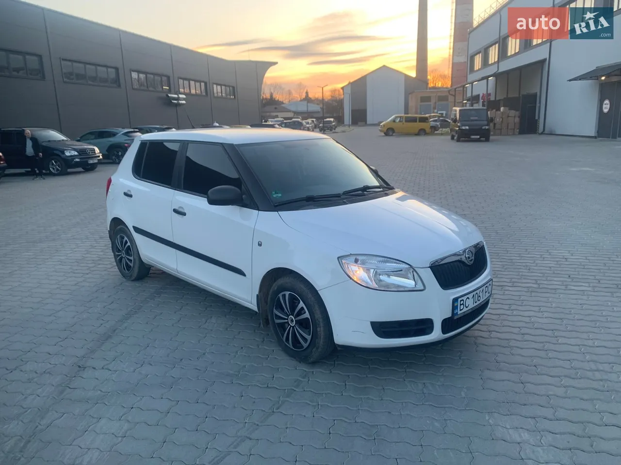 2010 Skoda Fabia - мініатюра 9