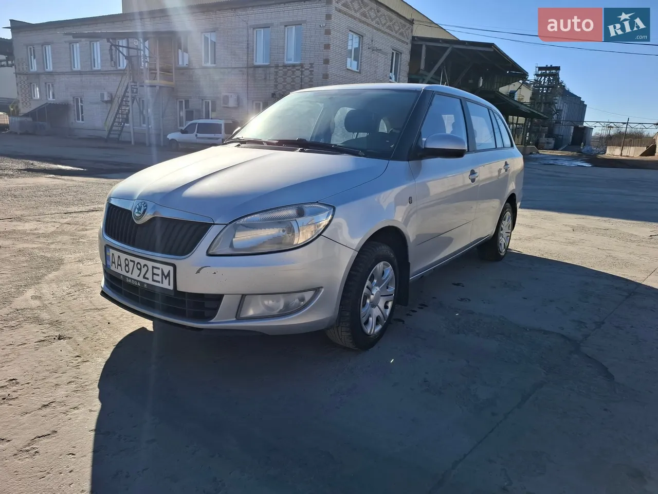 2012 Skoda Fabia - мініатюра 9