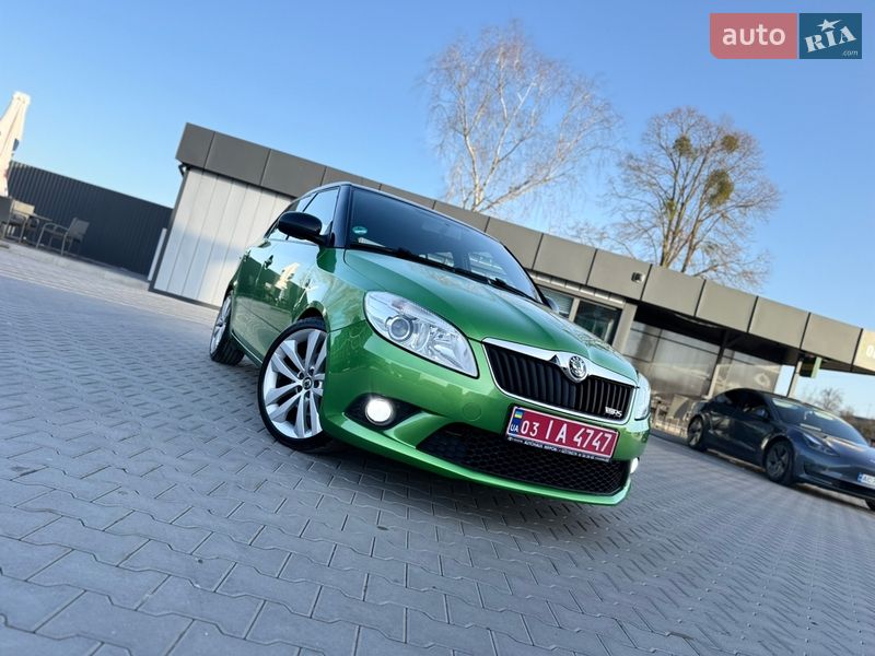 Хэтчбек Skoda Fabia 2011 в Владимире