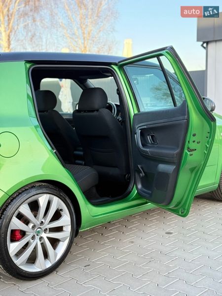 Хэтчбек Skoda Fabia 2011 в Владимире