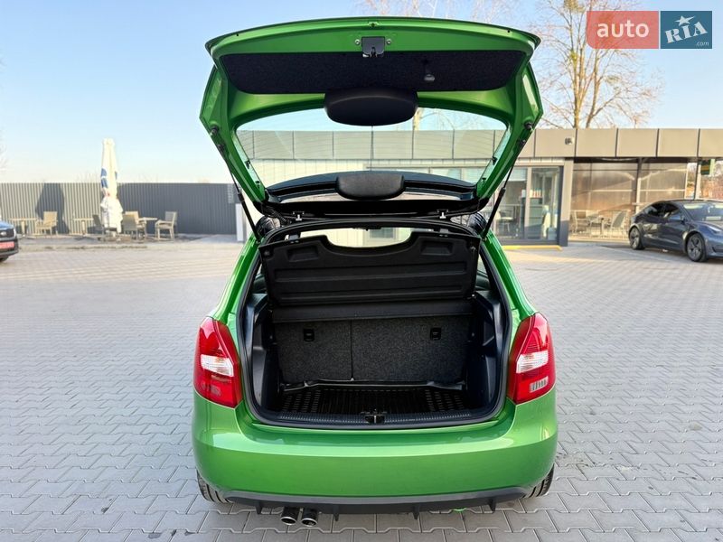 Хэтчбек Skoda Fabia 2011 в Владимире