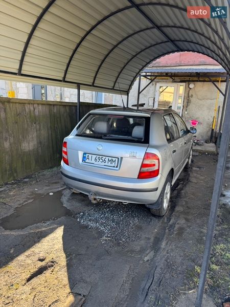 Хэтчбек Skoda Fabia 2006 в Фастове