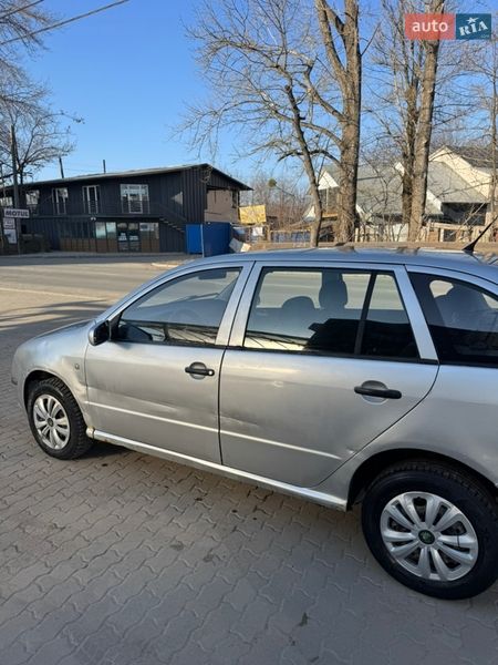 Универсал Skoda Fabia 2007 в Черновцах