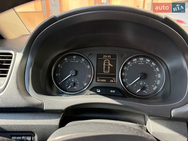 Хэтчбек Skoda Fabia 2012 в Львове фото 13 Хэтчбек Skoda Fabia 2012 в Львове