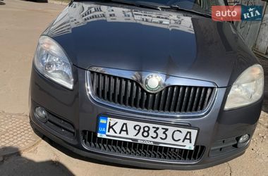 Хетчбек Skoda Fabia 2009 в Києві