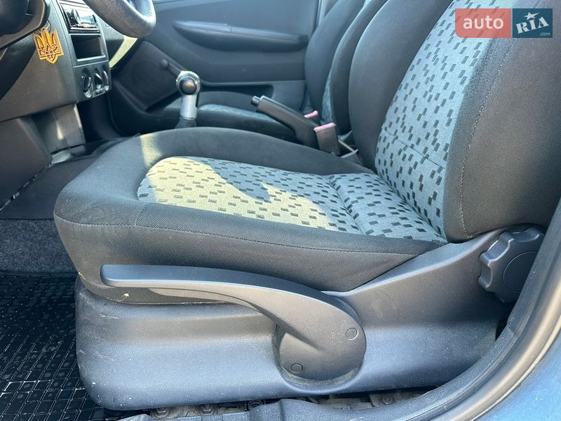 Хэтчбек Skoda Fabia 2006 в Киеве фото 12 Хэтчбек Skoda Fabia 2006 в Киеве