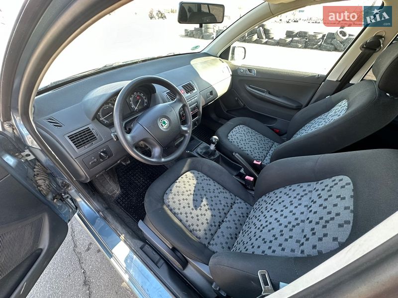 Хэтчбек Skoda Fabia 2006 в Киеве фото 14 Хэтчбек Skoda Fabia 2006 в Киеве
