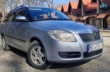 Універсал Skoda Fabia 2008 в Львові