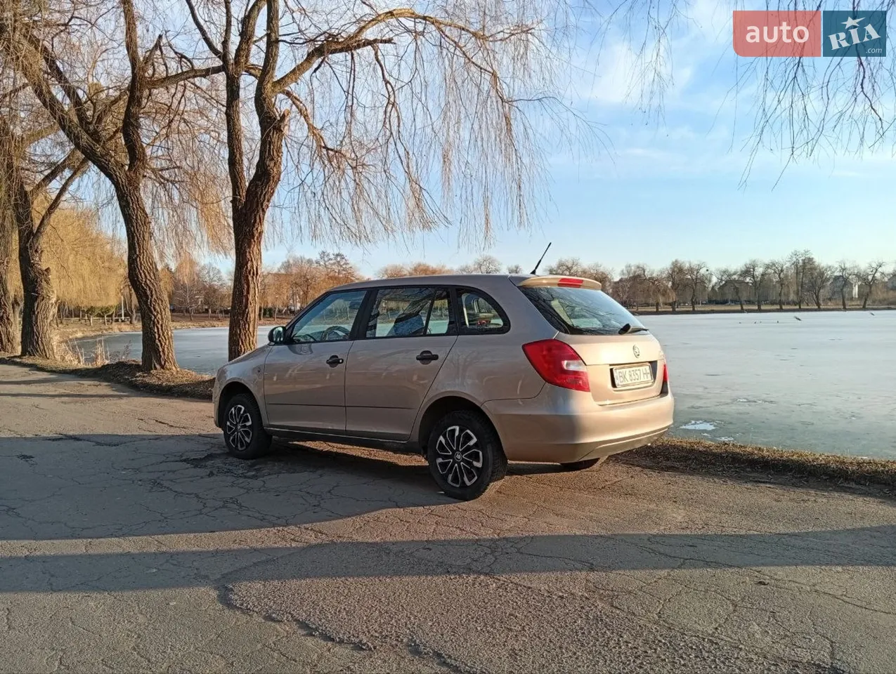 2010 Skoda Fabia - мініатюра 15