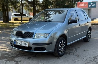 Хетчбек Skoda Fabia 2006 в Рівному