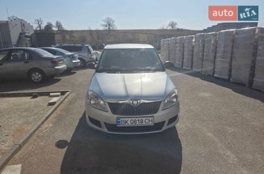 Универсал Skoda Fabia 2010 в Ровно