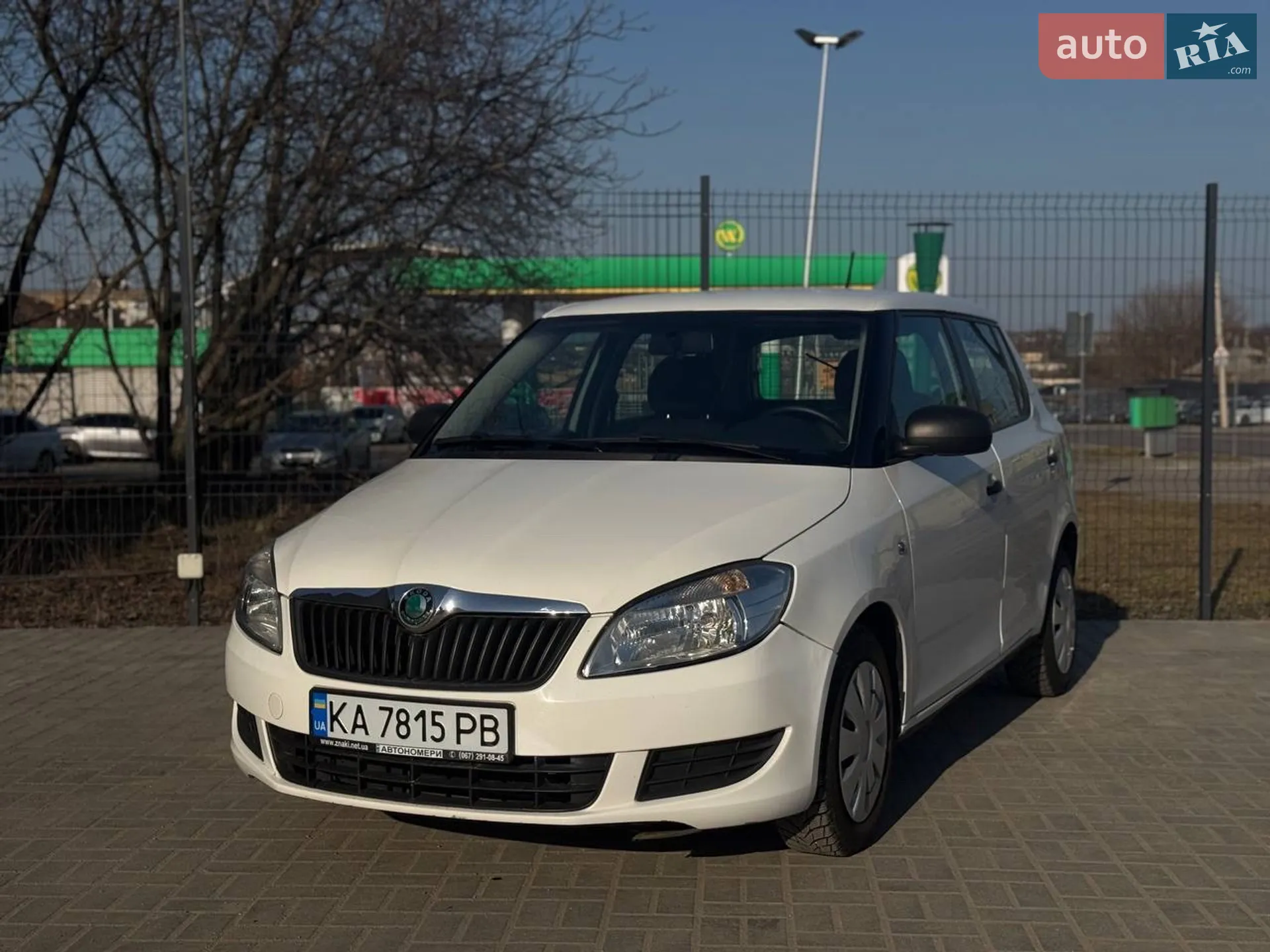 2012 Skoda Fabia - мініатюра 2