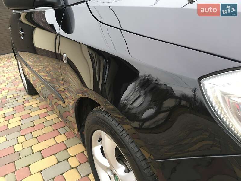 Хэтчбек Skoda Fabia 2009 в Харькове