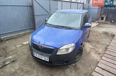 Хэтчбек Skoda Fabia 2008 в Киеве