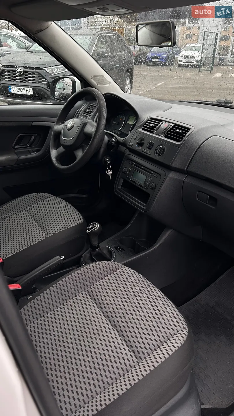 2012 Skoda Fabia - мініатюра 14