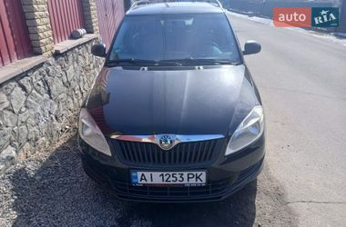 Універсал Skoda Fabia 2011 в Вінниці