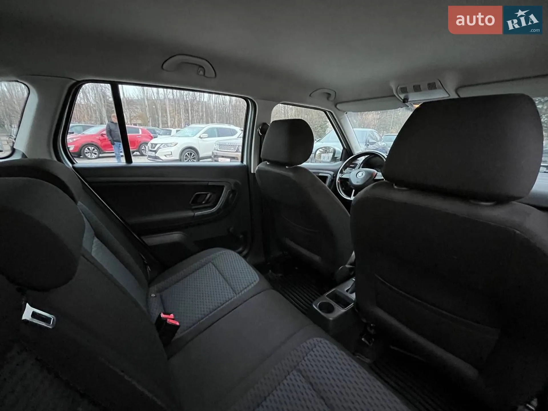 2013 Skoda Fabia - мініатюра 10