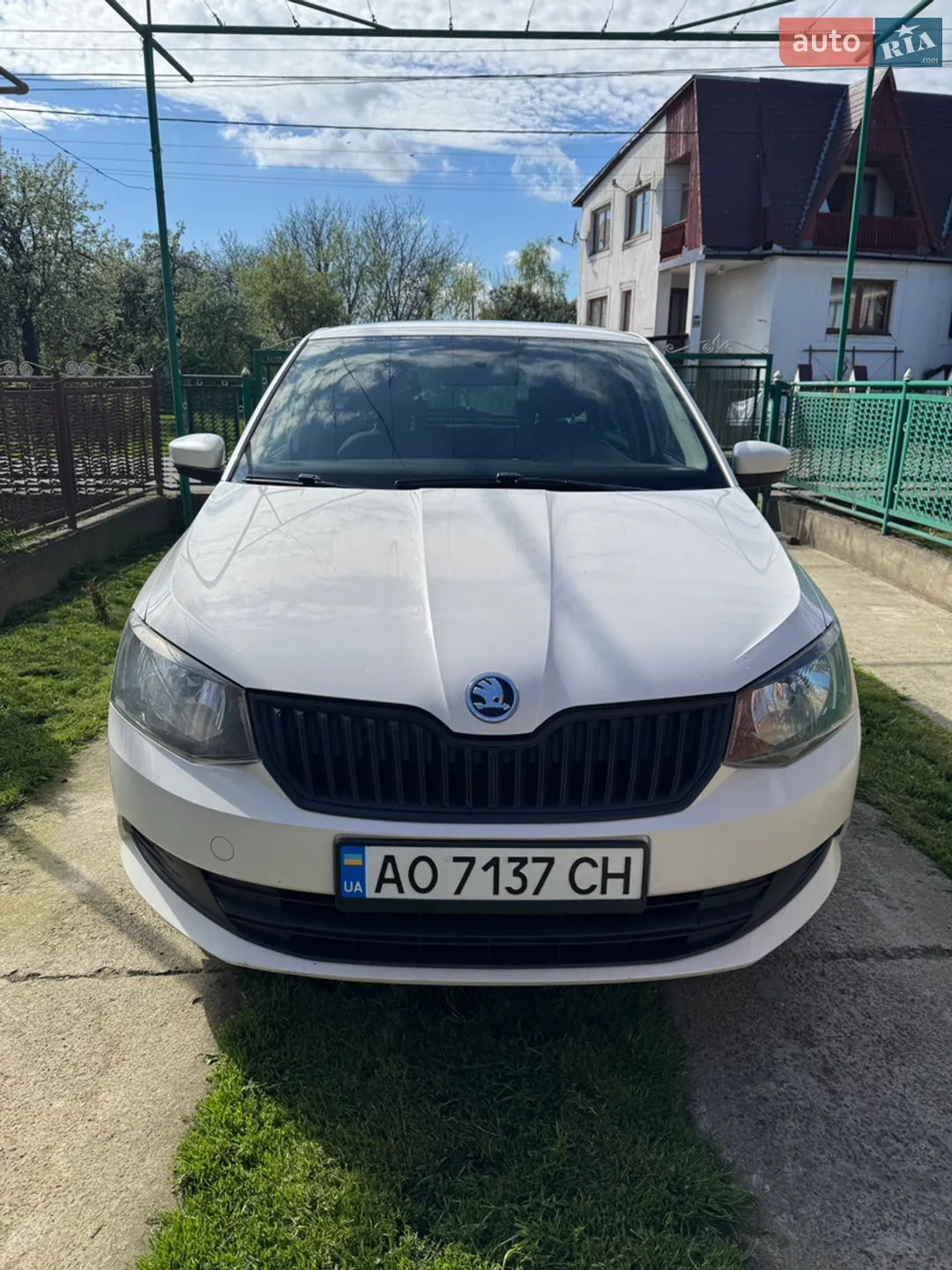 2015 Skoda Fabia - мініатюра 3