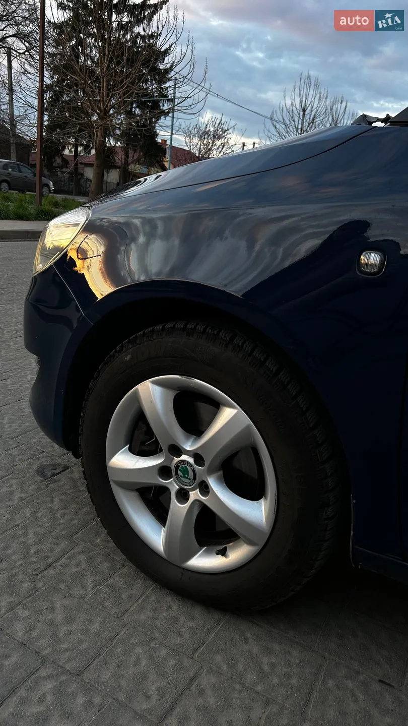 2012 Skoda Fabia - мініатюра 10