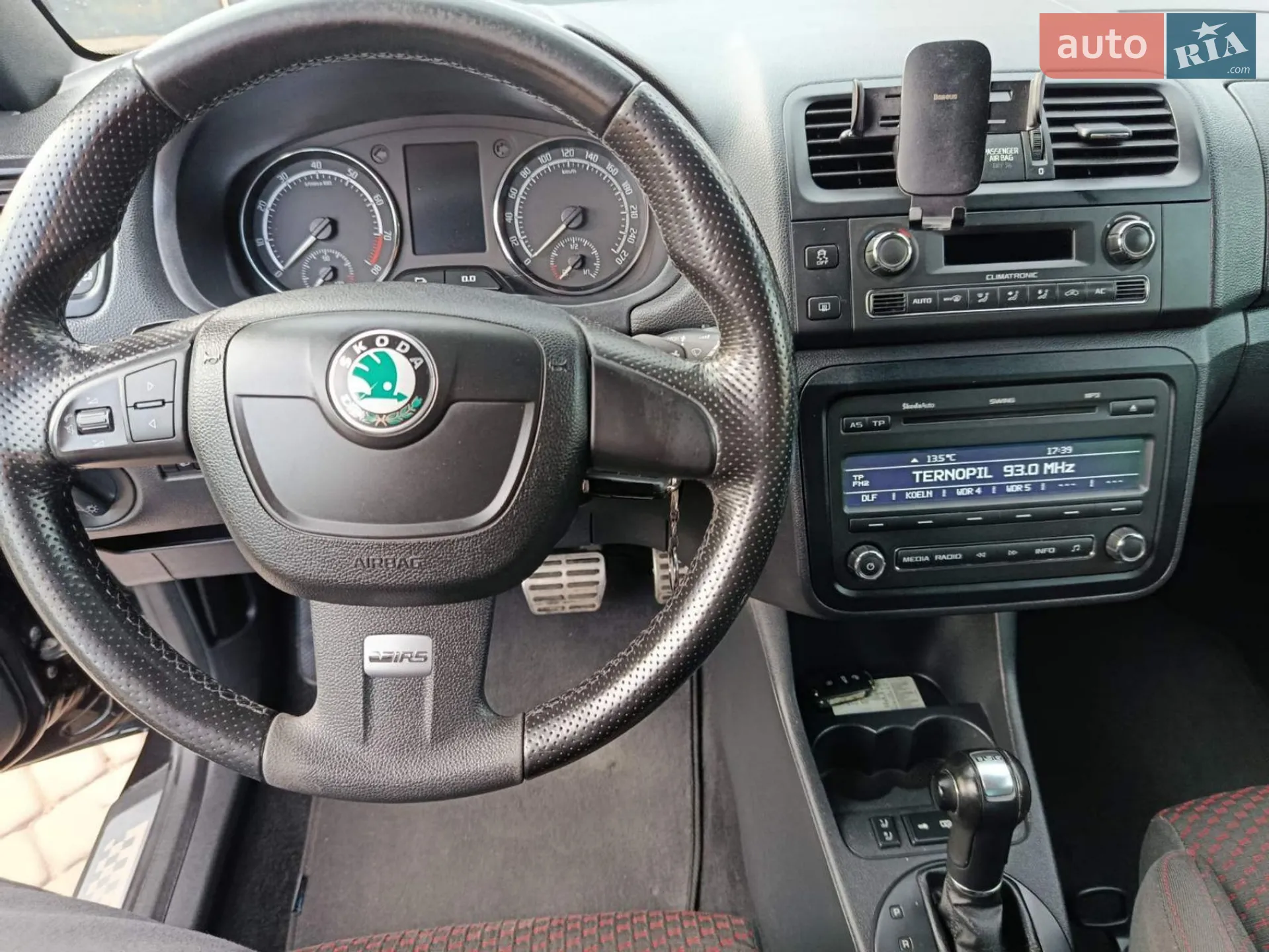 2010 Skoda Fabia - мініатюра 15
