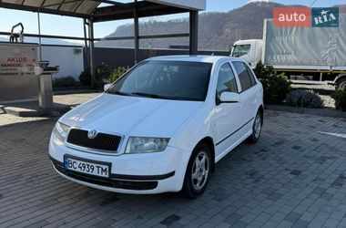 Хэтчбек Skoda Fabia 2002 в Хусте